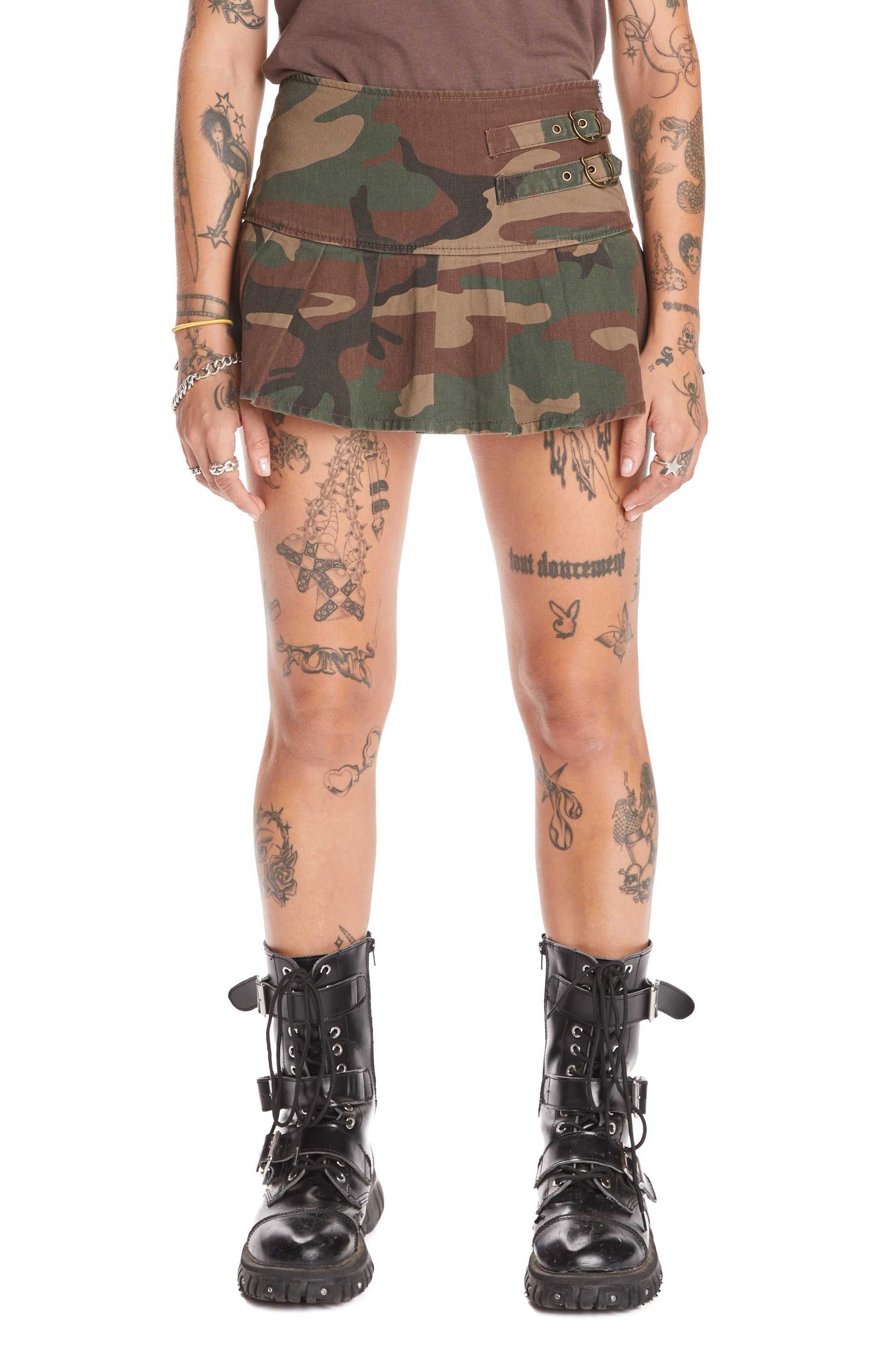 Army Teddy Fresh Bear Buckle Mini Skirt | 9016MEKFT