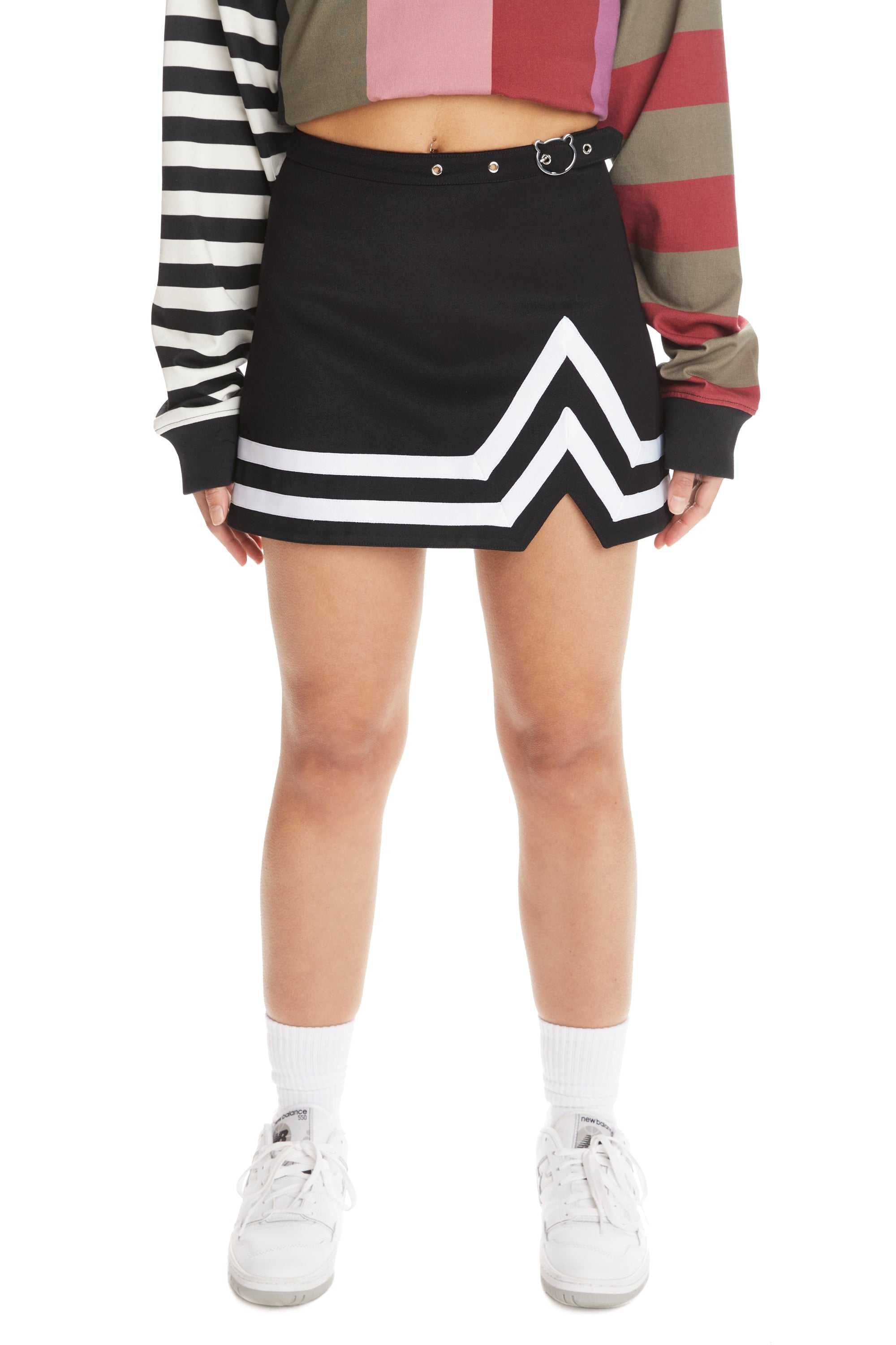 Black Teddy Fresh Bear Buckle Cheer Skirt | 3246BQUPK