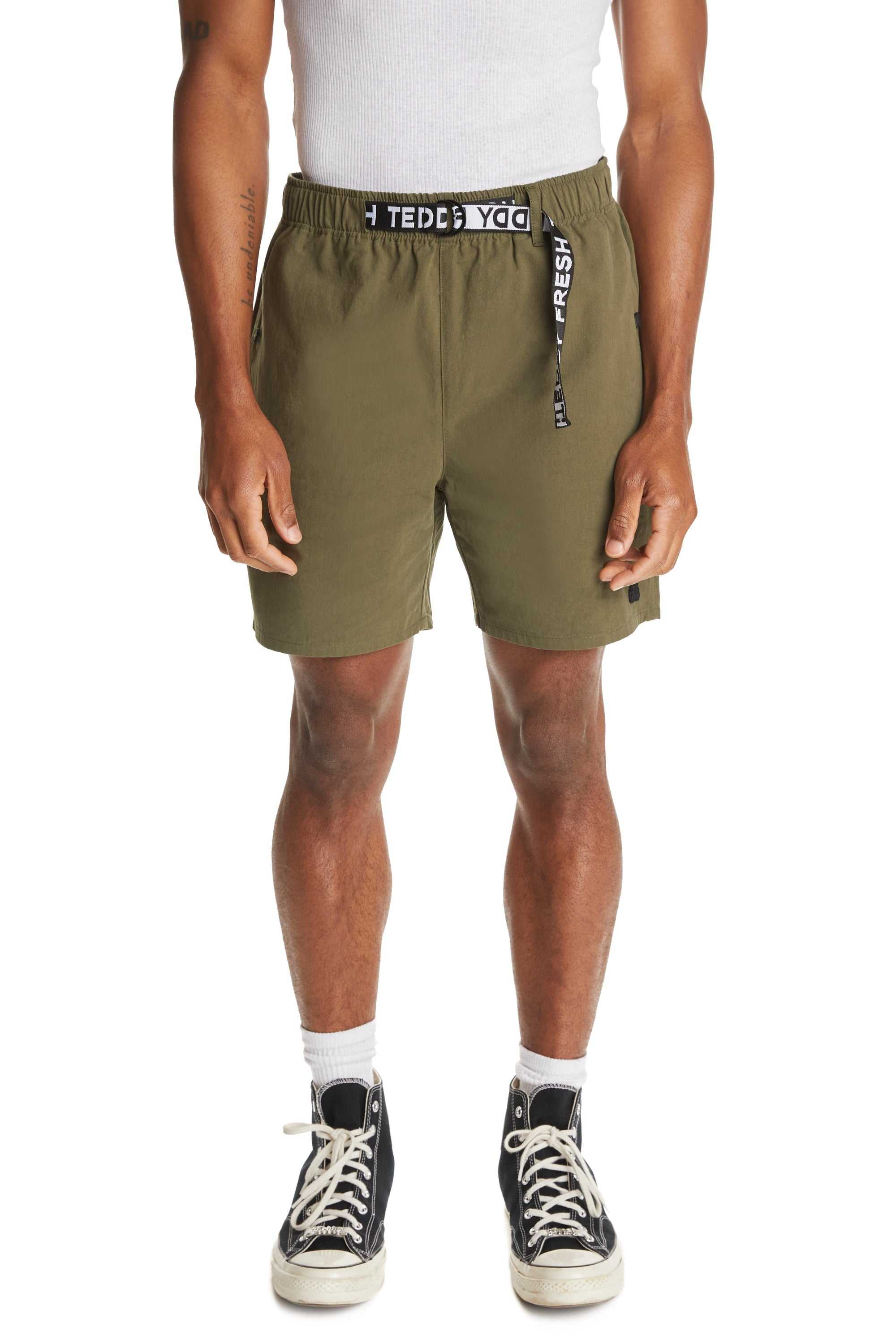 Green Teddy Fresh Webbing Belt Cotton Shorts | 2074BEGZI